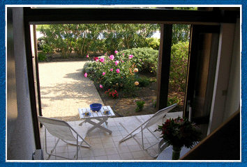Vue terrasse studio standard (depuis la mezzanine)